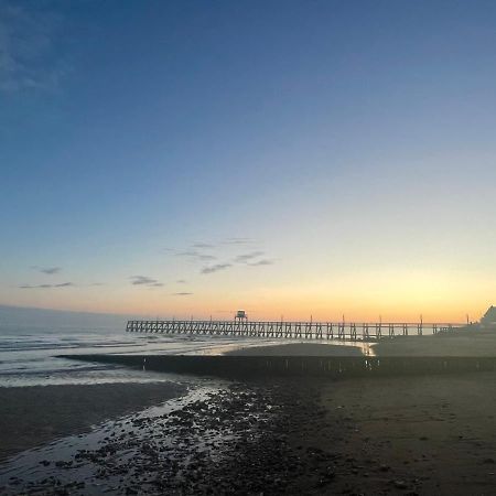Beau Rivage Hotel-Restaurant リュック・シュル・メール エクステリア 写真