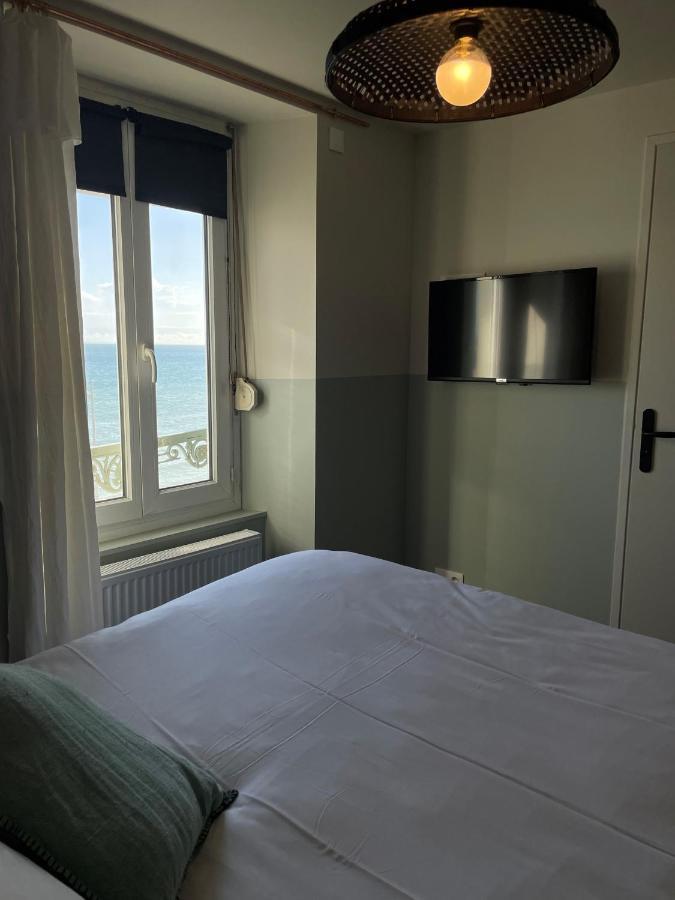 Beau Rivage Hotel-Restaurant リュック・シュル・メール エクステリア 写真
